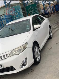 تۆیۆتا کامری